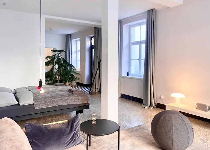 Zehuus - Historical Charm 70qm * Köln