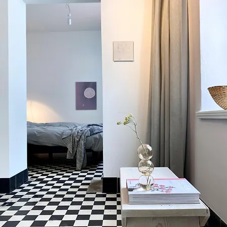 Zehuus - Historical Charm 70qm Апартаменты *